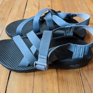 NWOT Women's Banded Z/Cloud Chacos - Mirage Winds